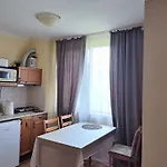 דירה Sirena 50 M From The *